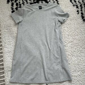 GAP Maternity Nursing dress